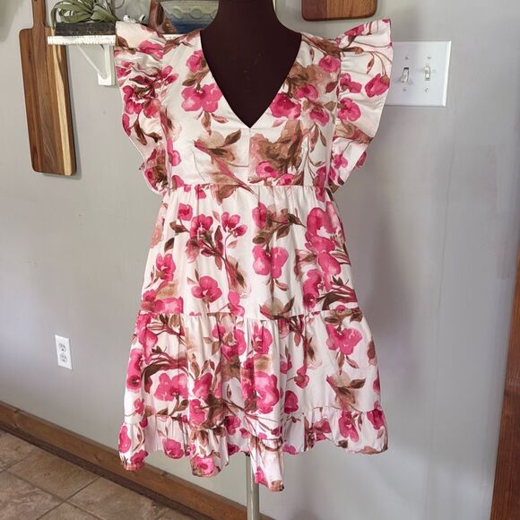 Abercrombie & Fitch Dresses & Skirts - Abercrombie and Fitch floral mini dress size XS tiered flutter sleeve romantic c